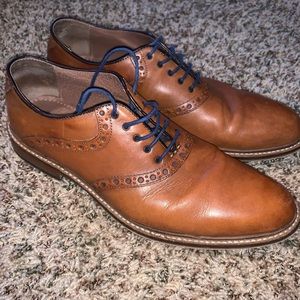 Aston Grey, Men’s size 9.5 dress shoe